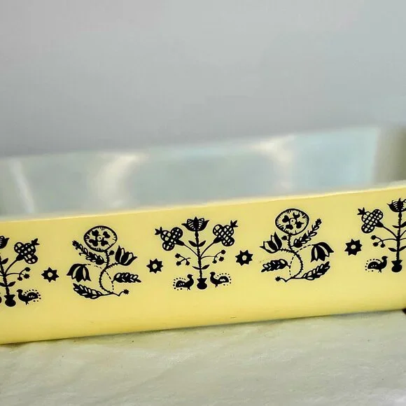 RARE Vintage PyrexYellow EmbroideryBlack NeedlepointSpace Saver